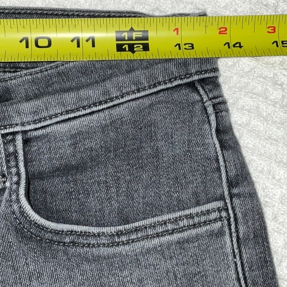 J Brand Selena, Grey, Mid Rise Crop Kick Flare Jeans, 26 - Picture 4 of 11